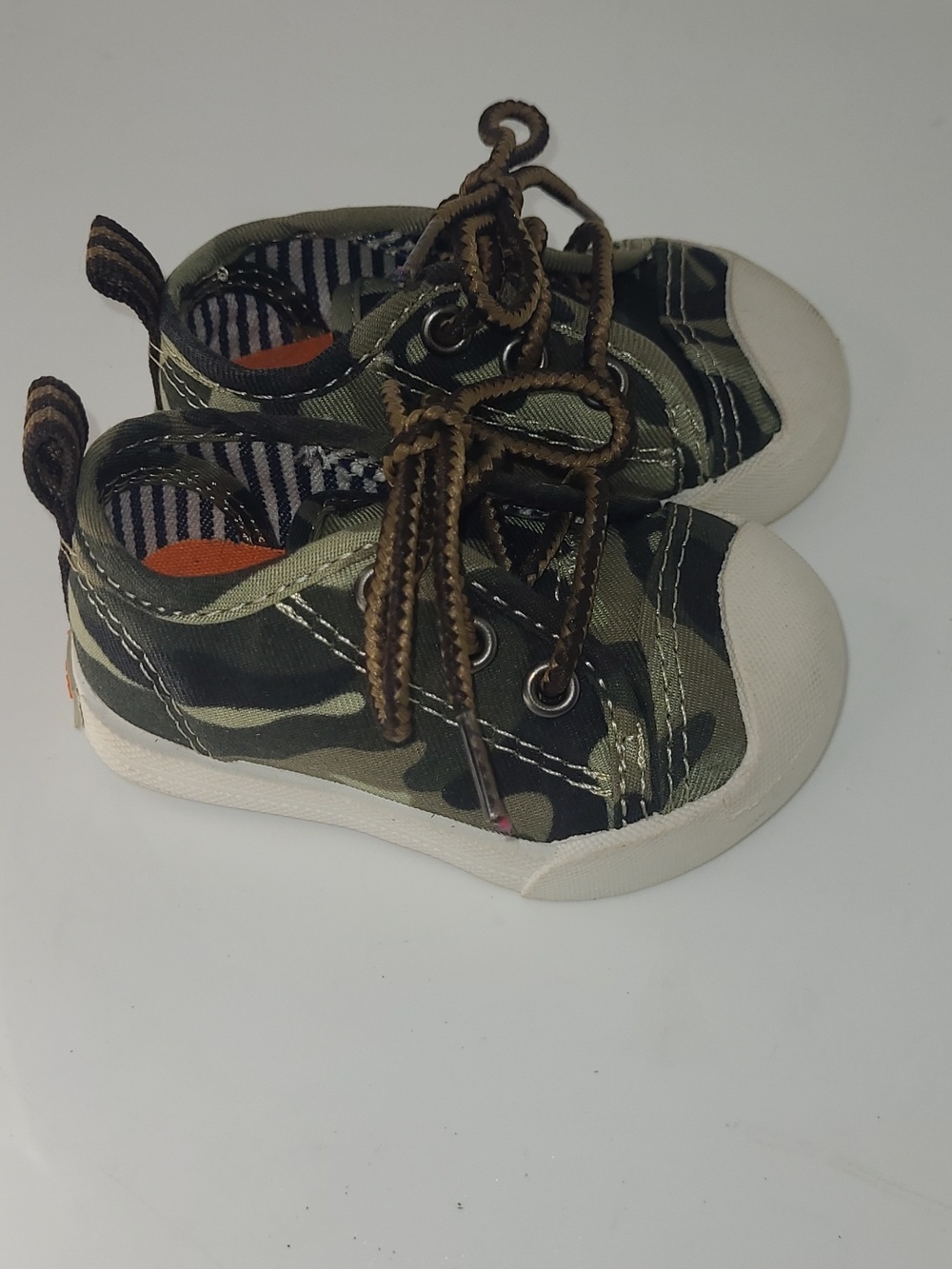 OshKosh B'gosh Westley Sneakers Brown Khaki Camouflage Baby Size 2